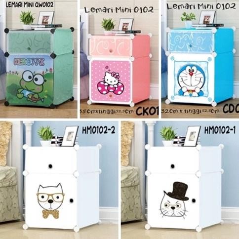 LEMARI SISI RANJANG PLASTIK /LEMARI PAKAIAN PORTABLE/LEMARI MINI SERBAGUNA