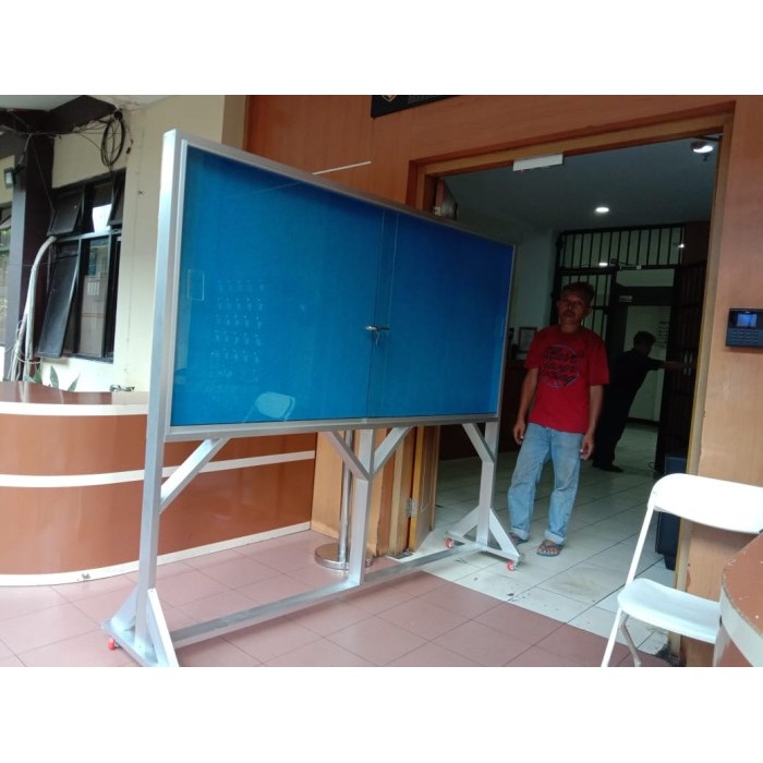 

Mading Kaca Softboard standing 80 x 120 cm, bisa pilih ukuran dn warna