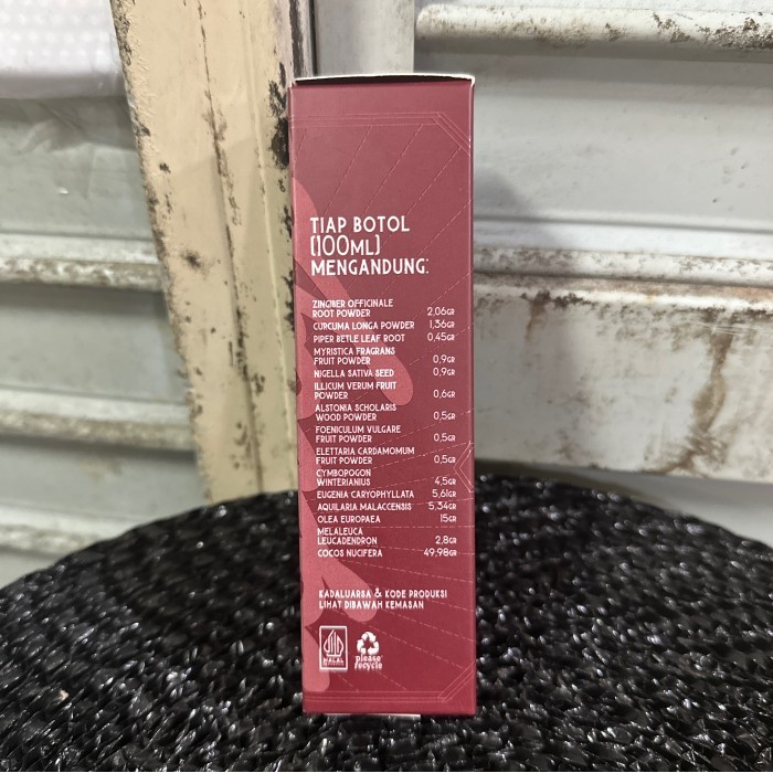 Minyak Djugo Herbal Premium Oil