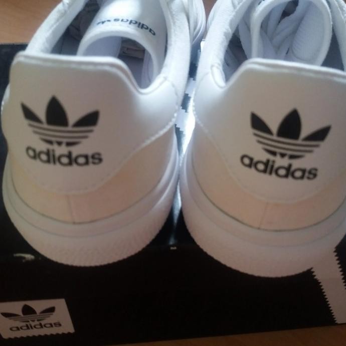 Sepatu Adidas 3 Mc For Skateboarding Blanc_Leu