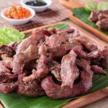 

PAKET FROZEN DAGING BABI SE'I ASAP + SAMBAL LU'AT SIAP MAKAN