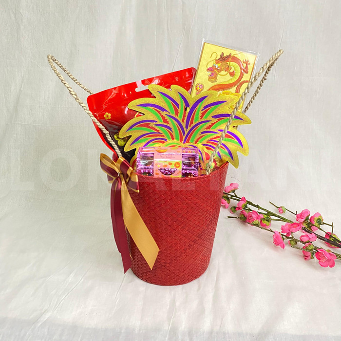 

PARCEL IMLEK/ HAMPERS EDISI IMLEK/ PARCEL MAKANAN IMLEK/ CHINES NEW YEAR PREMIUM