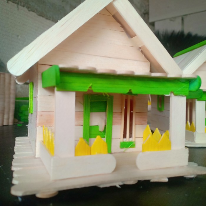 Miniatur Rumah Dari Stik Es Krim Sunda Betawi