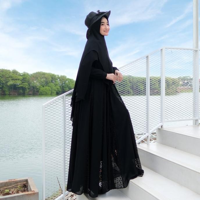 Gamis Hitam Syari Set Khimar Zubaiidah
