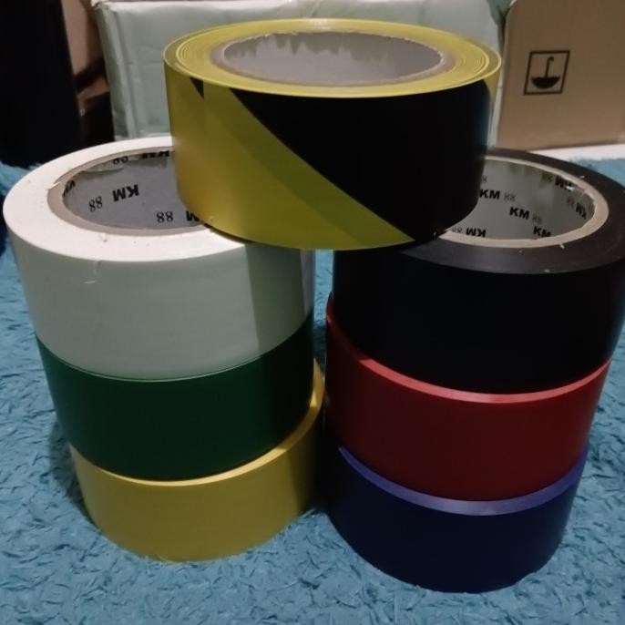 

LAKBAN LANTAI TANDA LANTAI - GARIS LAPANGAN 2" X 33METER ASLI