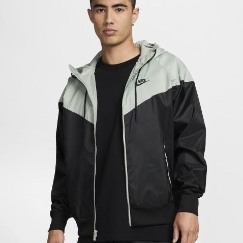 DA0002 018 Mens Nike Sportswear Windrunner Woven Hoodie Jacket