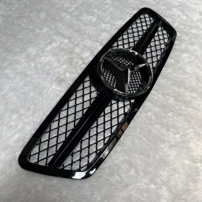 Grill Mercedes Benz C-Class W203 AMG Black Chrome & Full Chrome