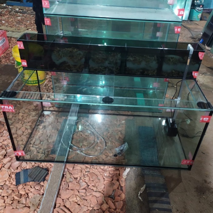 aquarium 120x60x60 +top filter