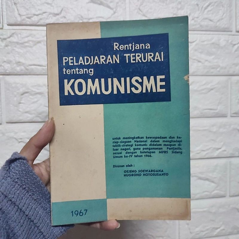 Rentjana Peladjaran Terurai Tentang Komunisme