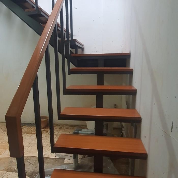 Tangga rebah Besi Baja Wf Terbaik
