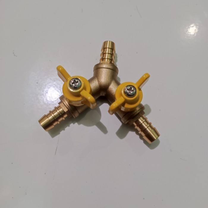 cabang 3 selang gas LPG dengan stop kran