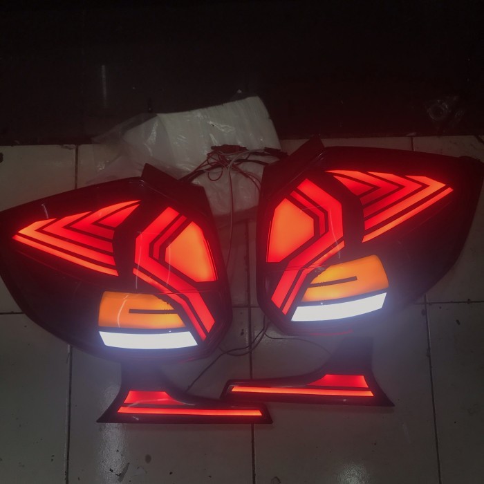 Promo Stoplamp Ertiga 2012-2017 Tuker Tambah