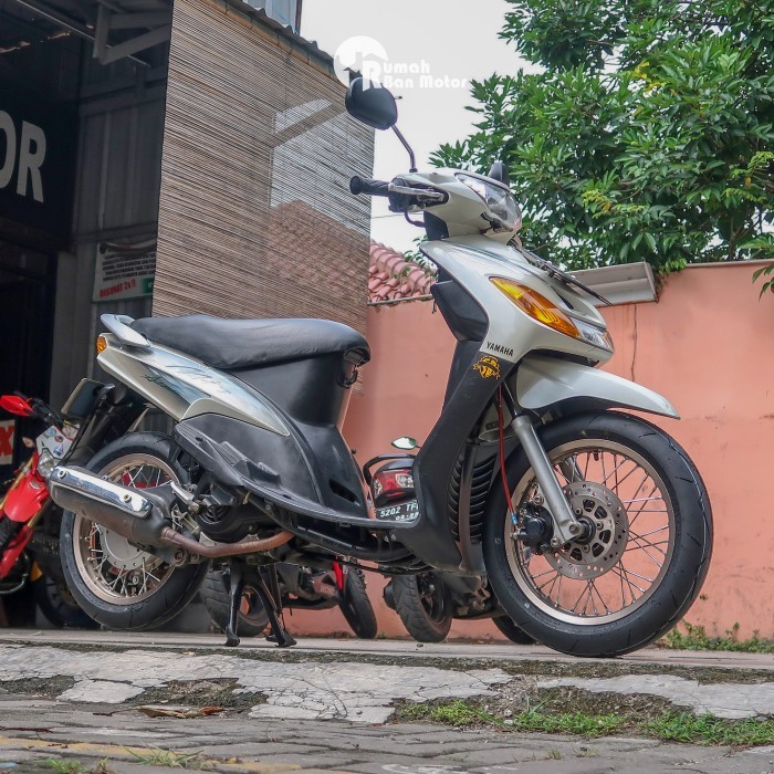 MIZZLE MR 01 RACE COMPOUND 90/80-14 Ban Soft Vario Beat Mio Scoopy