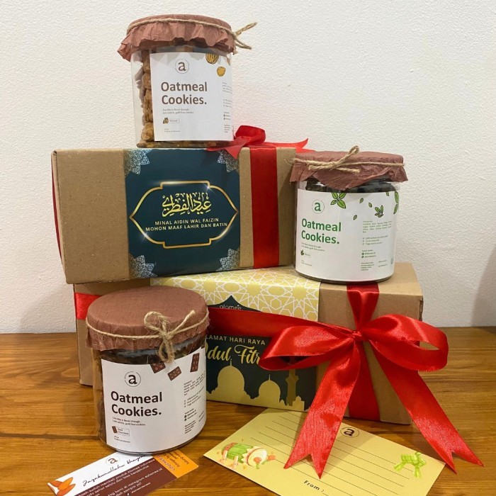 

Hampers Lebaran Idul Fitri Kacang Almond Mede Walnut Gift Kado Hadiah