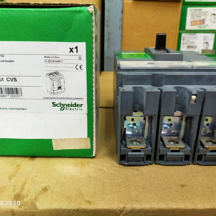 PROMO MCCB 32A - 100A CVS100B SCHNEIDER 3PHASE 3 POLE MURAH