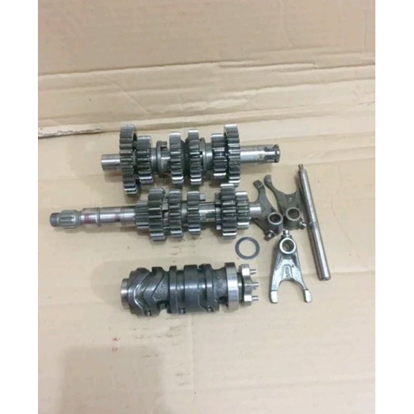 Gigi Rasio R15 - Xabre Original Gearbox Rasio Transmisi R15 6 Speed Barang Langka