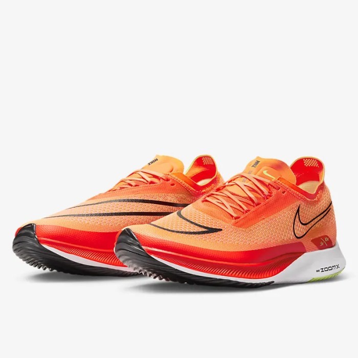 Sepatu Lari Nike Zoomx Streakfly Total Orange