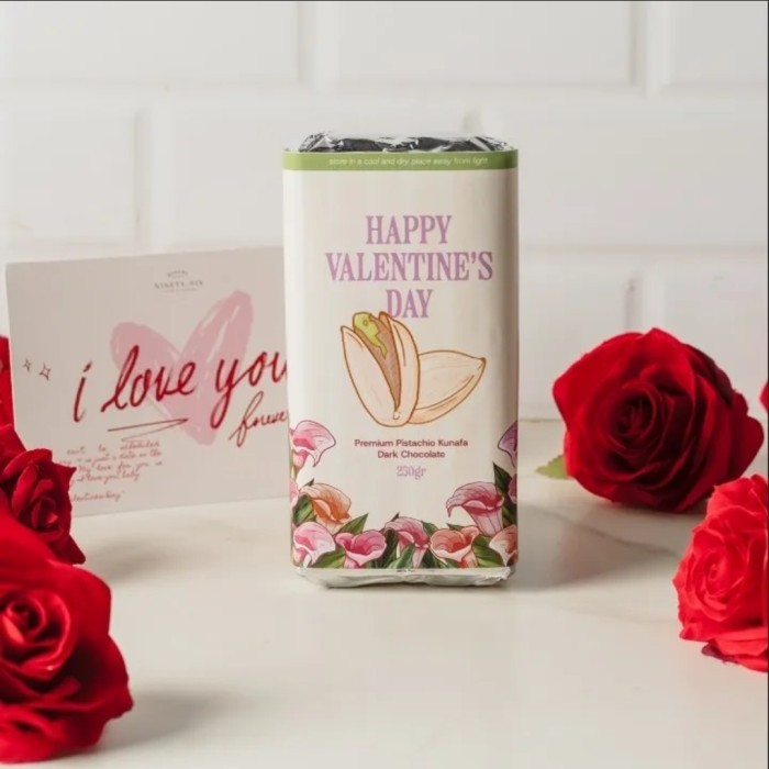 

COKLAT SPECIAL VALENTINE EDITION 2025 KUNAFA CHOCOLATE BAR