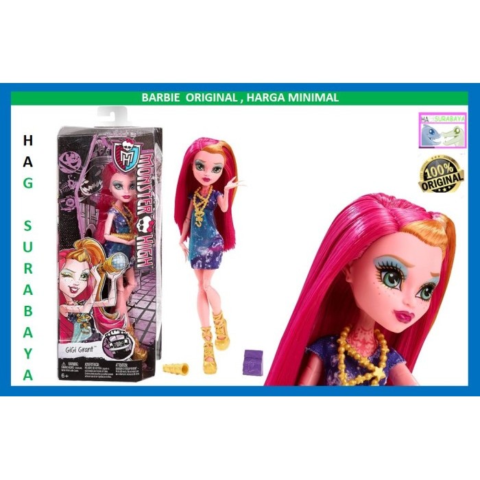 

BARBIE TRAVEL DOLL WITH SET PUPPY