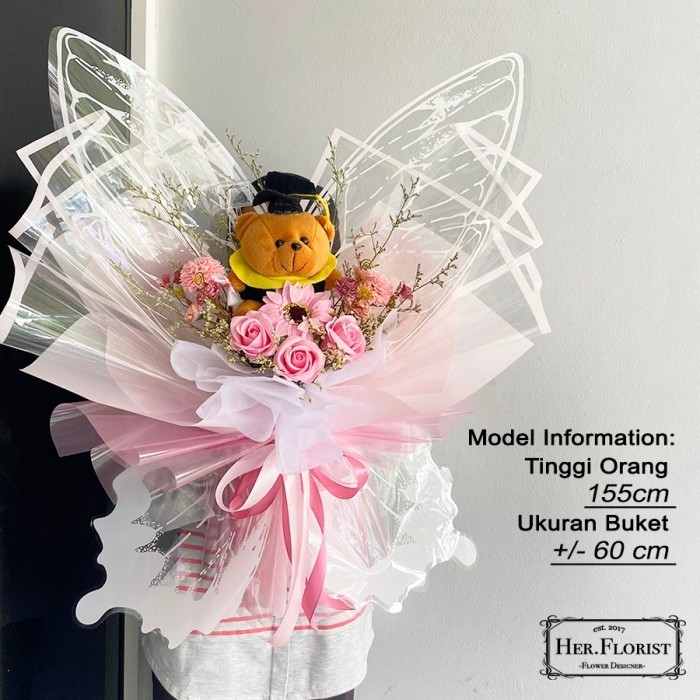 HER.FLORIST [DOLL] 3PCS SOAP FLOWERS BOUQUET&BONEKA GRADUASI -BIGSIZE
