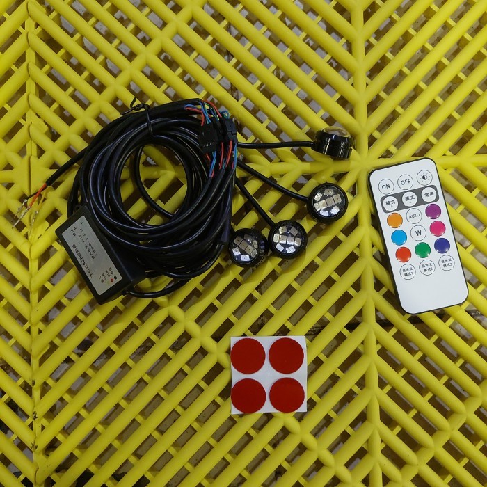 Lampu Strobo pesawat remote control RGB