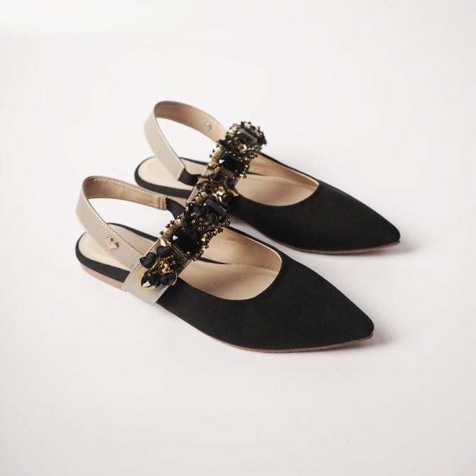 Pvra Bella Black Gold