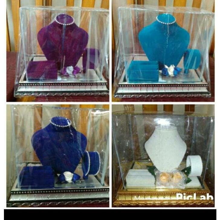 

PROMO Kotak hantaran maskawin kompit tempat meskawin seserahan pernikahan fullsetVVSet Hantaran Seserahan Perkawinan - Tempat Perhiasan Komplit - Tempat Perhiasan Seserahan Kalung Gelang Cincin - Tempat Perhiasan Ah67