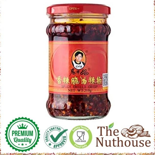 

Lao Gan Ma Spicy Chili Crisp Sauce / Laoganma Chili Oil / Saus Sambal Renyah Cabai Pedas 210Gr