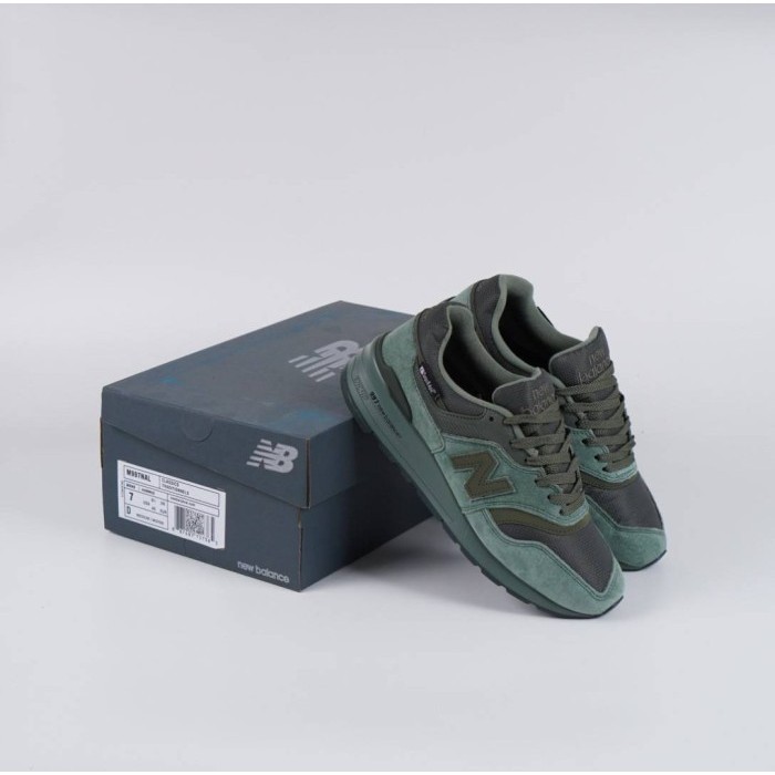

Terlaris Sneakers NB 997 Nal Green Seper Pabric SALE