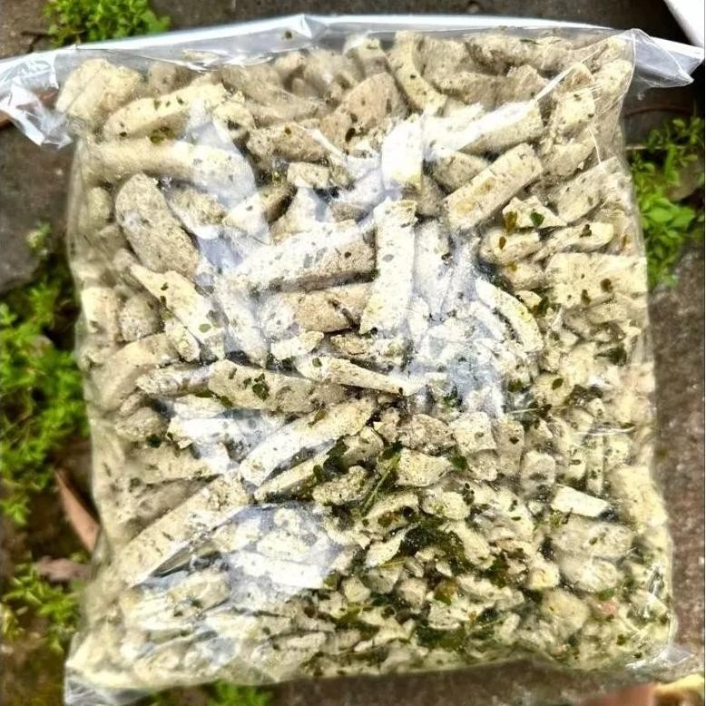

Big Sale 1Kg - Basreng Sultan Bandung Original Daun Jeruk High Quality