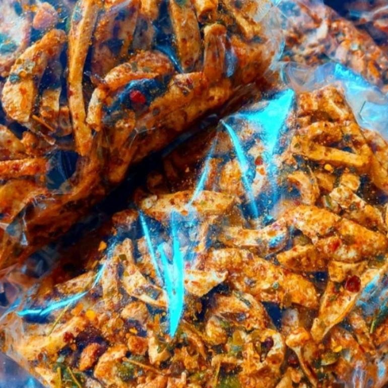 

Discount Basreng Stik Pedas Daun Jeruk Cikruh // Basah // Pedas Daun Jeruk 1Kg Grosir