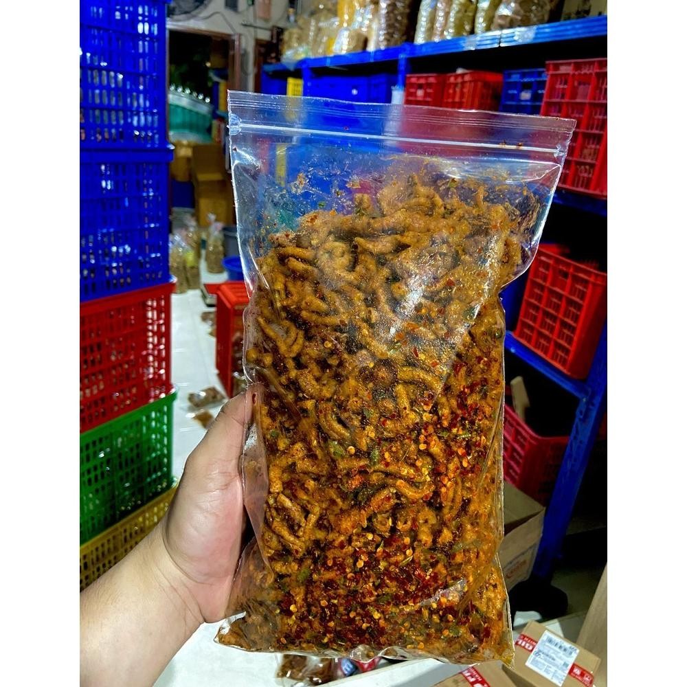 

Ori 1/2Kg - Usus Crispy Pedas Daun Jeruk - Usus Krispi - Keripik Usus Grosir