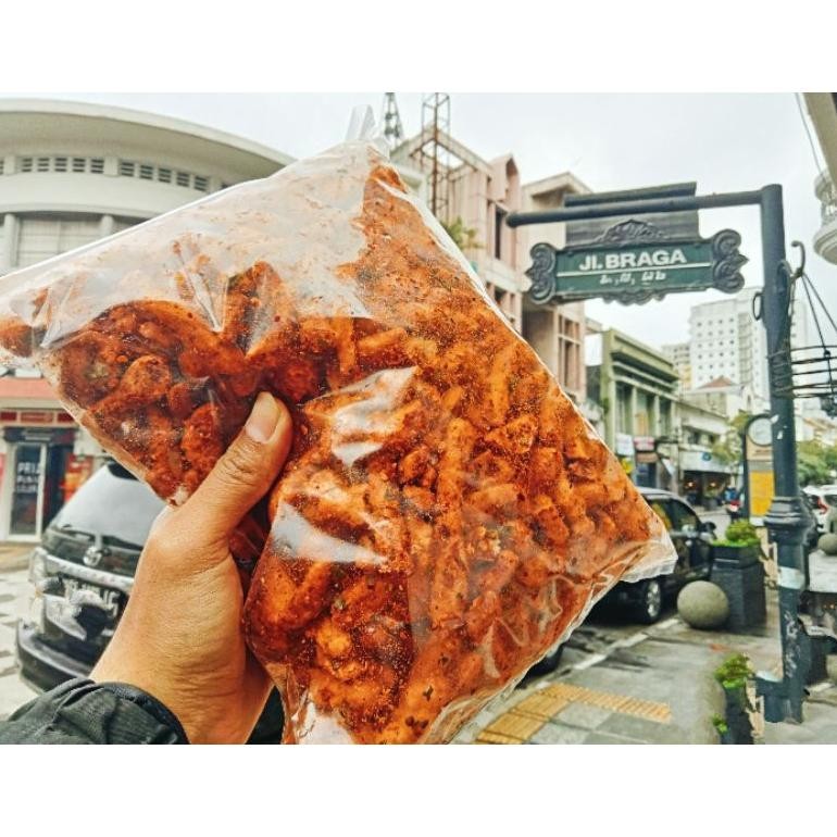 

Original Basreng Daun Jeruk Pedas 1Kg Viral Murah Premium