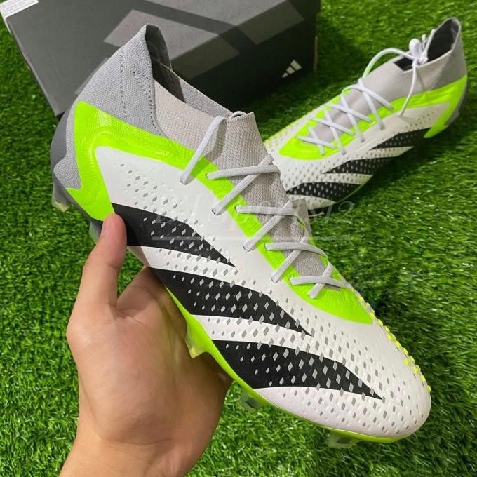 Sepatu Bola Adidas Predator Freak .1Fg Low Cut Original Boots Football Original