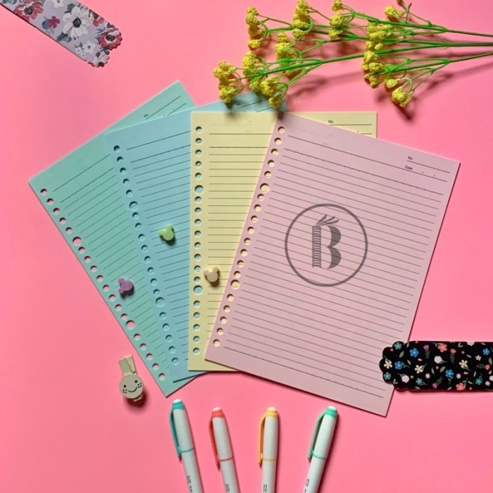

Amberela - Bindermu Loose Leaf Color Kertas Isi Ulang Binder Warna 20R A5 26R B5