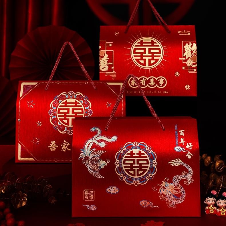 

JUMBO PAPER BAG/ GOODIEBAG/ KOTAK HANDUK/SOUVENIR WEDDING LOGO SHUANG XI / GOODIE BAG GLITER TEAPAI/ SANGJIT baru