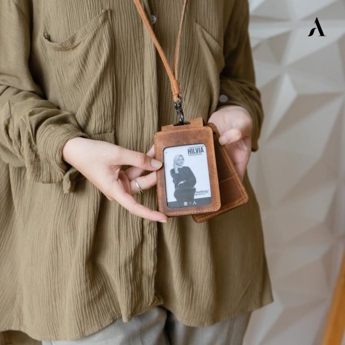 

Alona Leather Id card Berly landyard Kulit Sapi Asli Model Kalung