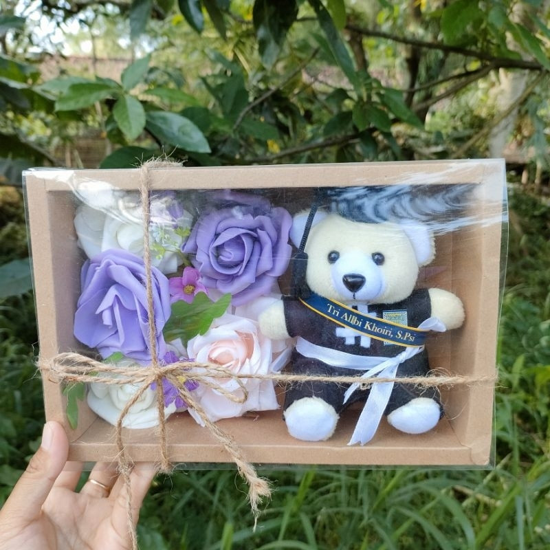 

Murah Box Kado Boneka Mika Premium