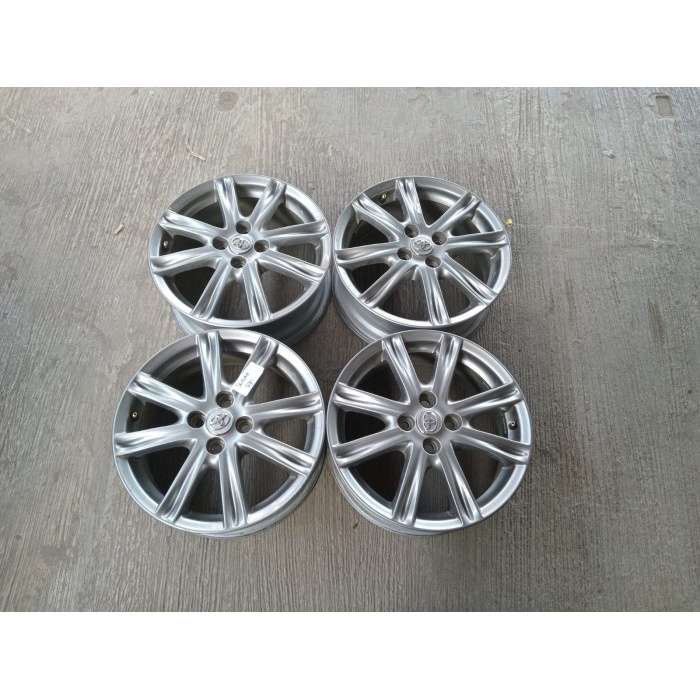 VELG OEM BAWAAN YARIS RING 16 STANDAR YARIS R16 PALANG 8 PCD 4X100 SILVER