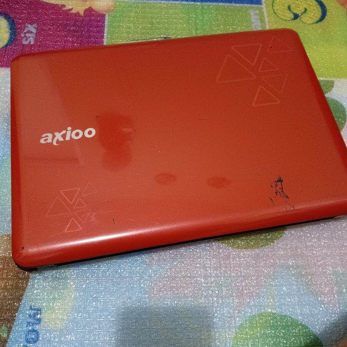LEPTOP AXIOO NEON HNM CORE I3