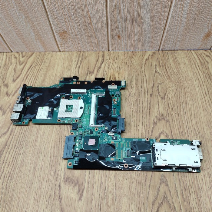 DIJUAL MOTHERBOARD LENOVO THINKPAD T410 PART UTUH SEMUA