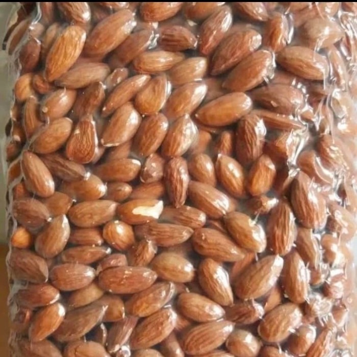 

Kacang Almond Panggang 1 kg / kupas / roasted almond / fresh