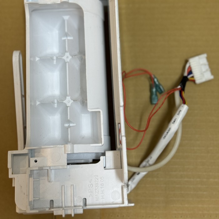 ICE MAKER KULKAS LG INVERTER BOX ES BATU KULKAS LG