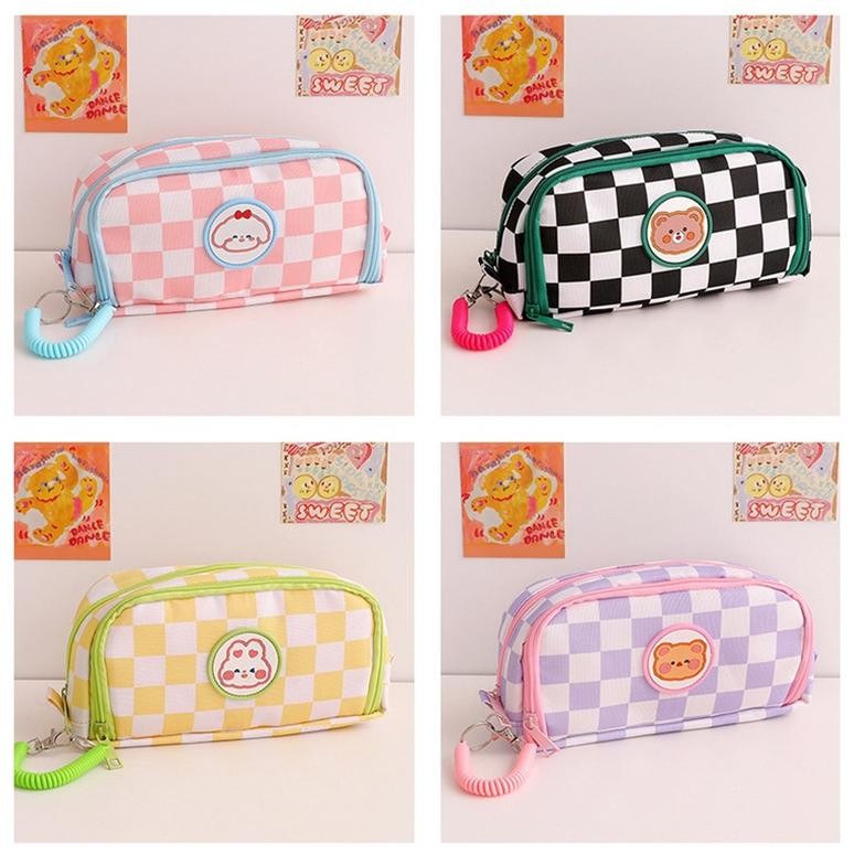 

Original The Time-Tempat Pensil / Checkered Pencil Case Kotak Pensil Sleting Besar Korea Lucu Tempat Penyimpanan Pencil Case Viral