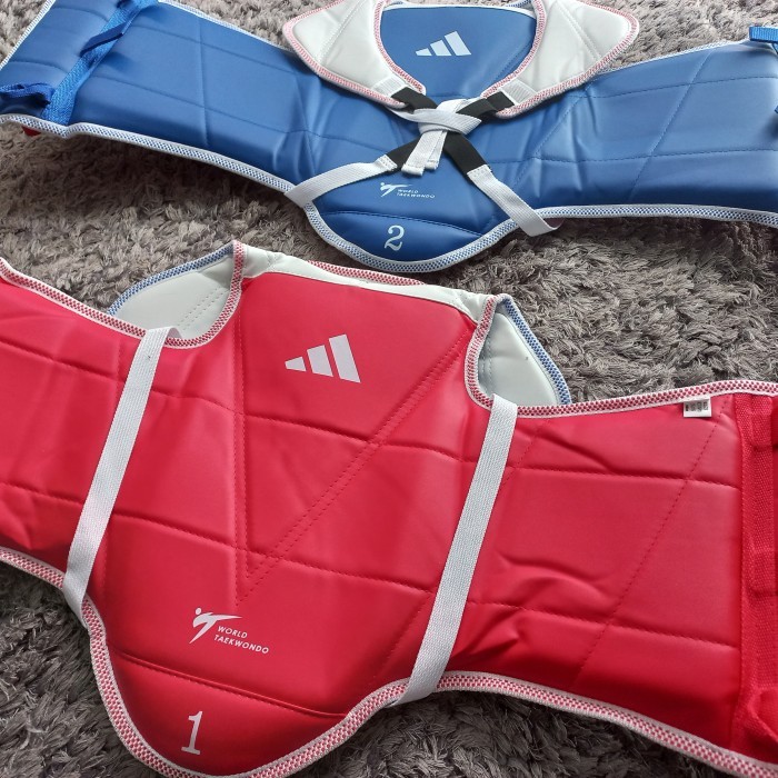 body protector adidas hogo taekwondo bolak balik.