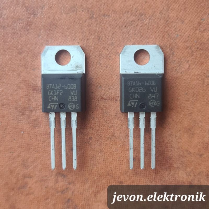 murah IC Transistor BTA 12 16 Triac Original ST BTA12 BTA16 600B BTA12-600B BTA16-600B Asli