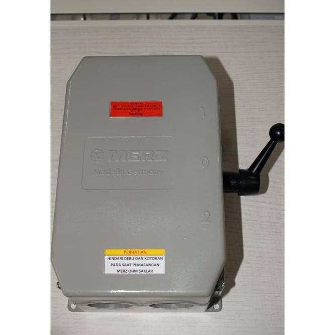 Merz Gz 100A/4P Buatan Jerman (Std N) Cos/Ohm Saklar/Handle Genset
