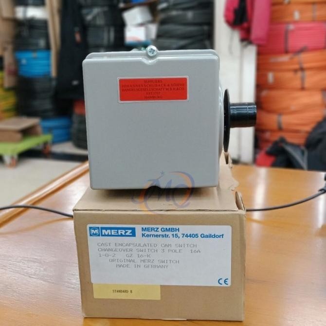 Merz Gz 16A/3 (Std A) Cos/Ohm Saklar/Handle