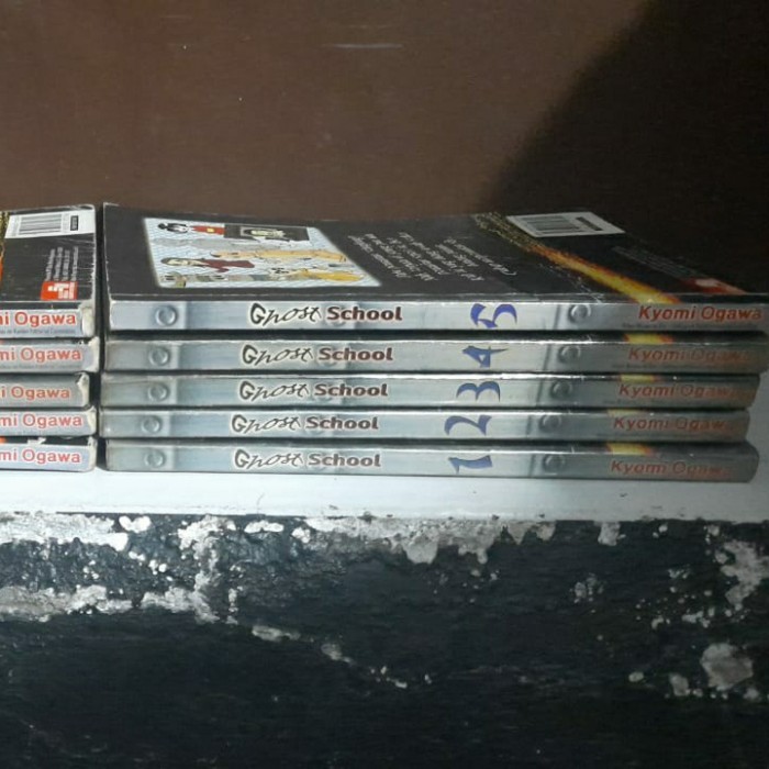 komik Ghost School Kyomi Ogawa set end