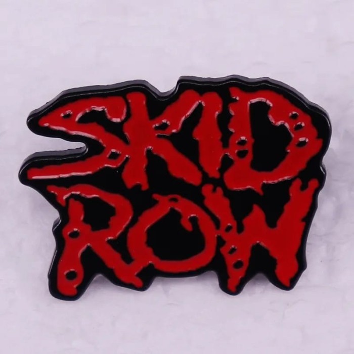 Pin - Bros Pin Enamel Skid Row Music Band Rock